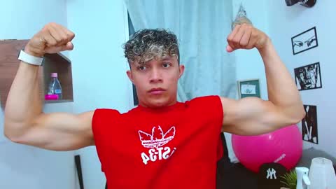 Snapshot of lucas_luxx1 chatting on November 2025 03:12:01 PM Lucas Luxx online show from November 2025 03:12:01 PM