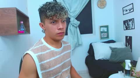 Snapshot of lucas_luxx1 chatting on November 2025 04:49:02 PM Lucas Luxx online show from November 2025 04:49:02 PM