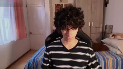 lucas_xo online show from April 2026 08:58:02 PM