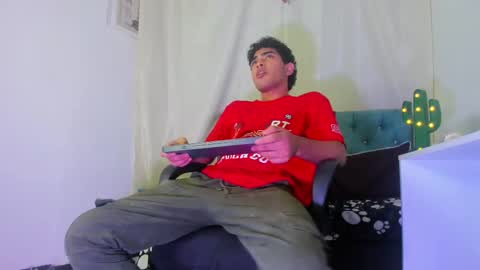 Snapshot of lucascarterr chatting on March 2025 03:26:02 AM lucascarterr online show from March 2025 03:26:02 AM