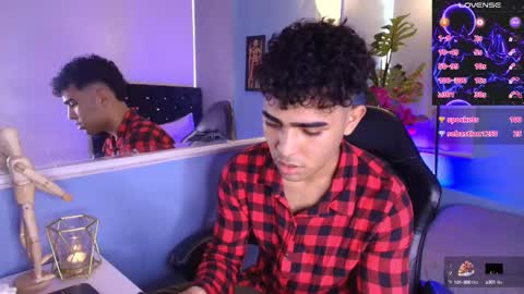 Snapshot of lucascarterr chatting on September 2025 05:35:01 PM lucascarterr online show from September 2025 05:35:01 PM