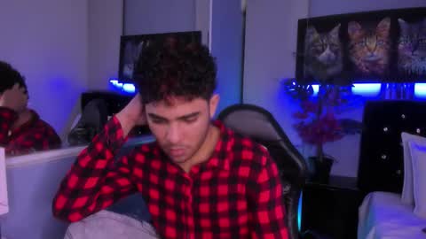 Snapshot of lucascarterr chatting on November 2025 04:11:01 AM lucascarterr online show from November 2025 04:11:01 AM