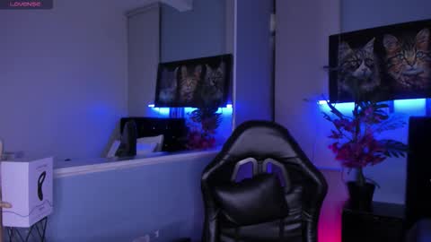 Snapshot of lucascarterr chatting on November 2025 03:39:01 AM lucascarterr online show from November 2025 03:39:01 AM