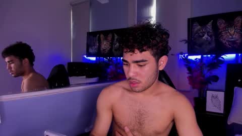 Snapshot of lucascarterr chatting on November 2025 04:11:02 PM lucascarterr online show from November 2025 04:11:02 PM