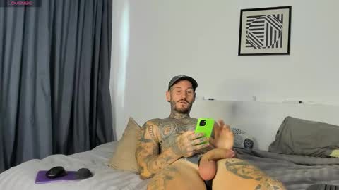 lucasexclusive online show from December 2025 05:02:02 AM