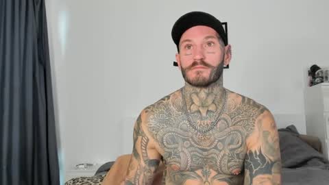 lucasexclusive online show from April 2026 03:56:01 AM