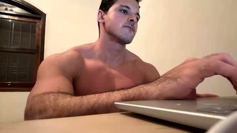 lucasfit24 online show from January 2025 11:08:02 AM