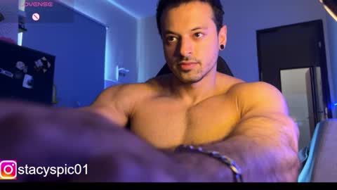 lucasfit24 online show from February 2026 04:58:01 PM