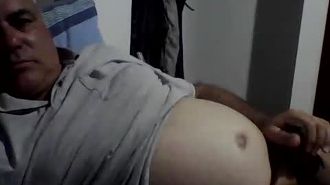 lucas online show from November 2025 09:50:02 PM