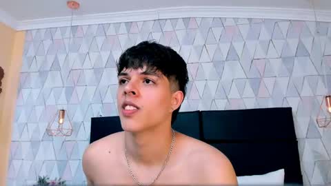 Lucasopry online show from April 2026 12:22:01 PM