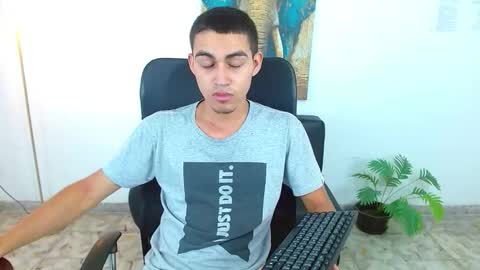 Lucas online show from March 2026 08:08:02 PM