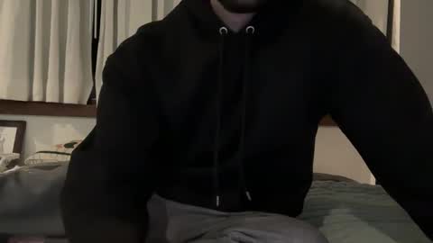 lucca_d123 online show from April 2026 05:54:02 AM