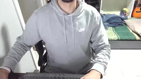 Luchi Luchano online show from January 2026 10:01:01 PM