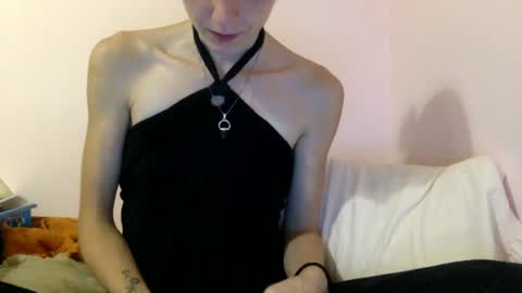 Snapshot of luci_layne chatting on July 2026 04:39:02 AM Luci Layne online show from July 2026 04:39:02 AM