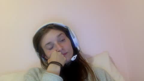 Snapshot of luci_layne chatting on July 2026 05:07:01 AM Luci Layne online show from July 2026 05:07:01 AM