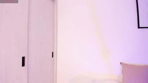 Lucia online show from November 2025 11:38:01 PM