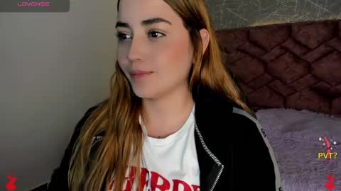 lucia star  online show from January 2025 04:24:01 PM