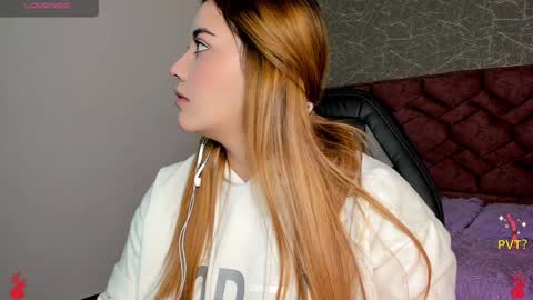 lucia star  online show from January 2025 12:07:02 PM