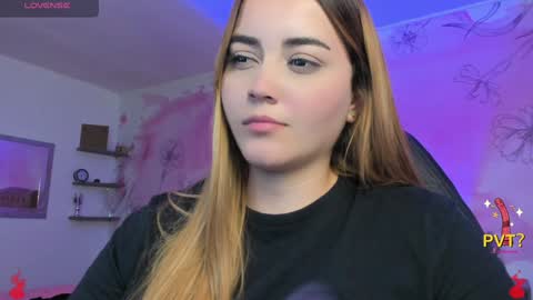 lucia star  online show from February 2025 06:01:02 AM