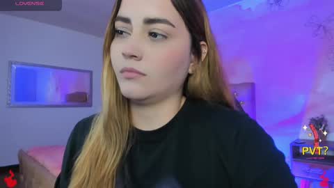 lucia star  online show from February 2025 05:41:01 AM