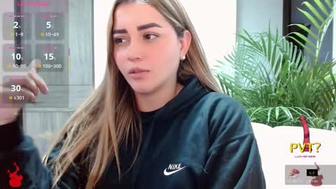 lucia star  online show from October 2025 02:34:01 AM