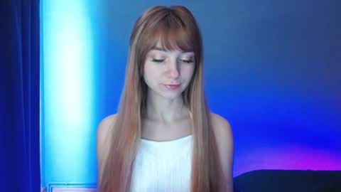 Snapshot of luciacam20 chatting on January 2025 07:11:01 AM Lucy online show from January 2025 07:11:01 AM