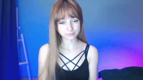 Snapshot of luciacam20 chatting on January 2025 04:28:02 PM Lucy online show from January 2025 04:28:02 PM