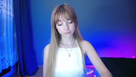 Snapshot of luciacam20 chatting on March 2025 10:31:02 PM Lucy online show from March 2025 10:31:02 PM