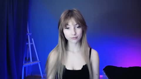 Snapshot of luciacam20 chatting on March 2025 07:32:01 PM Lucy online show from March 2025 07:32:01 PM