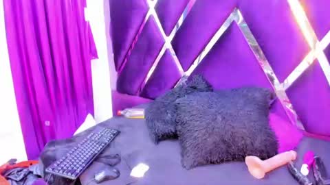 Snapshot of luciana_ass chatting on July 2026 08:35:01 PM Luci online show from July 2026 08:35:01 PM