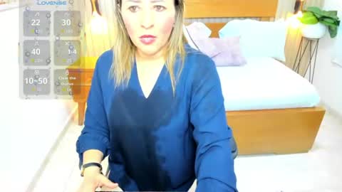 Luciana online show from July 2026 12:19:02 PM