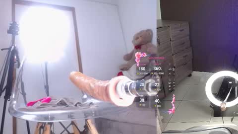 luciana_hunters online show from September 2025 05:24:02 PM