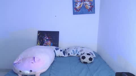 Snapshot of luciana_keating chatting on November 2025 06:12:01 AM luciana online show from November 2025 06:12:01 AM