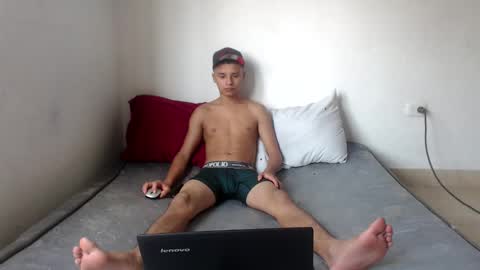 luciana_rober online show from January 2025 02:41:02 PM