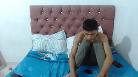 Snapshot of luciana_rober chatting on January 2026 10:15:01 PM luciana_rober online show from January 2026 10:15:01 PM