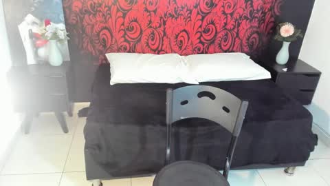 Snapshot of lucianablackwell chatting on September 2025 01:45:01 PM lucianablackwell online show from September 2025 01:45:01 PM