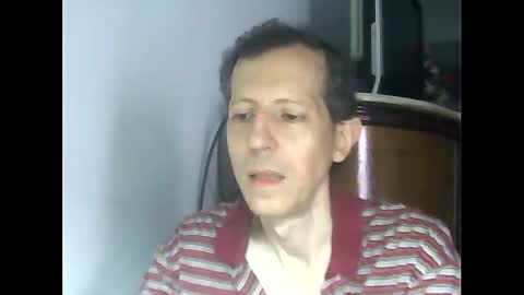 Snapshot of lucianoaxel chatting on February 2025 06:46:02 PM Luciano online show from February 2025 06:46:02 PM