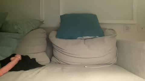 lucianopc online show from March 2026 05:24:01 AM