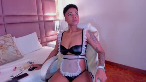 Snapshot of luciawallace chatting on March 2025 12:15:01 AM lucia wallace online show from March 2025 12:15:01 AM