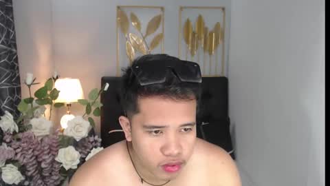 Snapshot of luciferhotcum chatting on February 2025 08:00:01 PM Luciferhotcum online show from February 2025 08:00:01 PM