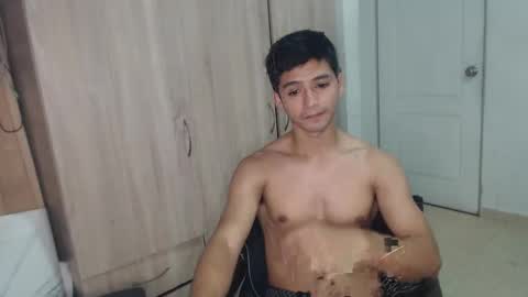 Snapshot of lucifferr_ chatting on February 2025 08:16:02 AM leonel online show from February 2025 08:16:02 AM