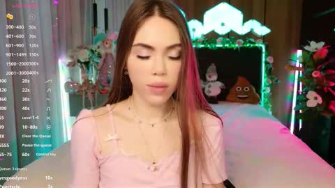 MimiFors online show from February 2026 07:10:02 PM