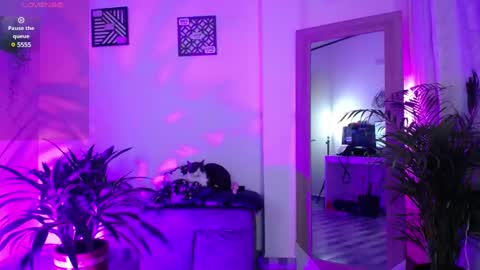 luciiana online show from December 2024 10:25:02 AM