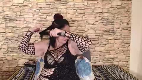 Snapshot of luciousgrace chatting on November 2025 06:23:02 PM Grace online show from November 2025 06:23:02 PM