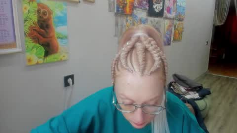 lucky_licky20 online show from February 2026 03:44:01 AM