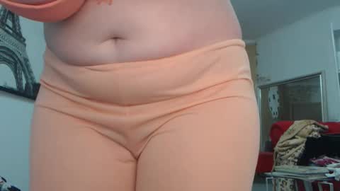 Snapshot of luckyanabella chatting on November 2025 11:53:02 AM Ana online show from November 2025 11:53:02 AM