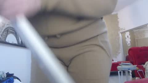 Snapshot of luckyanabella chatting on December 2025 11:41:02 AM Ana online show from December 2025 11:41:02 AM