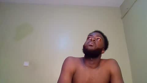 Snapshot of luckycharly chatting on January 2025 08:23:02 PM MASTER  DOM online show from January 2025 08:23:02 PM