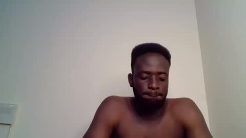 Snapshot of luckycharly chatting on March 2025 11:25:01 PM MASTER  DOM online show from March 2025 11:25:01 PM