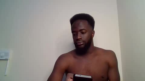 Snapshot of luckycharly chatting on September 2025 11:42:01 AM MASTER  DOM online show from September 2025 11:42:01 AM